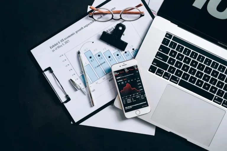 Best Business Tools for Small Teams and Founders