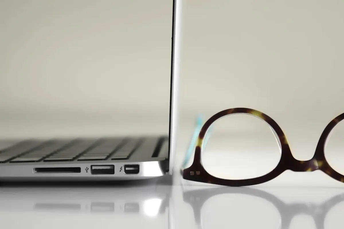 Easterneye Explained: Features, Search Intent, and Safer Alternatives